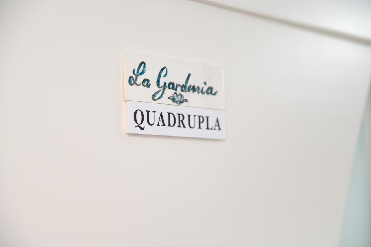 La Magnolia Rooms Procida Exterior foto